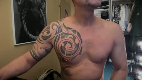 hanky online show from January 17, 7:30 am