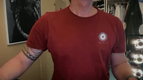 hanky online show from January 17, 10:33 am