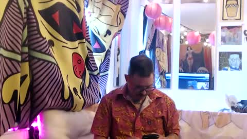 hank rams online show from December 23, 5:43 pm