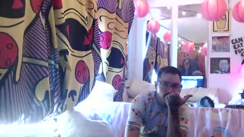 hank rams online show from September 20, 7:15 pm