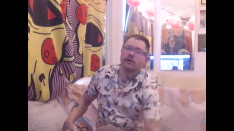Snapshot of hankrams chatting on March 23, 7:29 pm hank rams online show from March 23, 7:29 pm