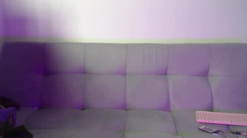 Hanna  online show from March 11, 1:55 am