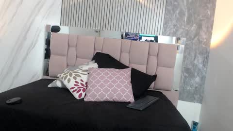 Hanna Palmer online show from November 9, 12:14 pm