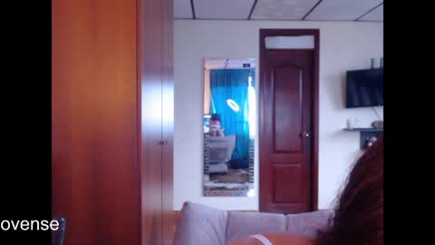 Snapshot of hanna_beily chatting on May 5, 6:38 pm hanna online show from May 5, 6:38 pm