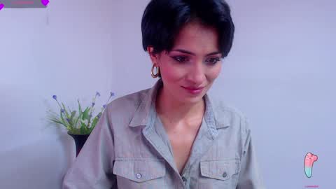 Sara online show from February 3, 3:06 pm