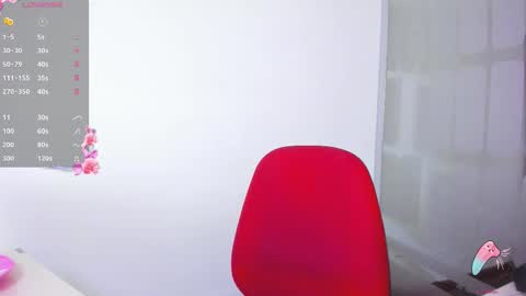 Snapshot of hanna_chloe chatting on February 26, 8:19 pm Sara online show from February 26, 8:19 pm