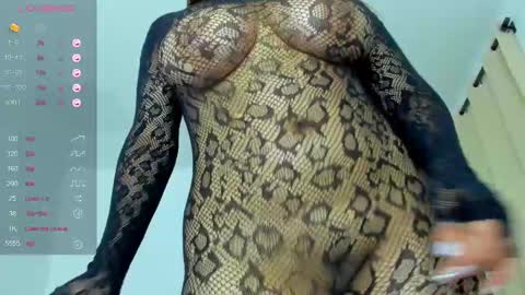 hanna_connorss online show from February 12, 5:05 pm