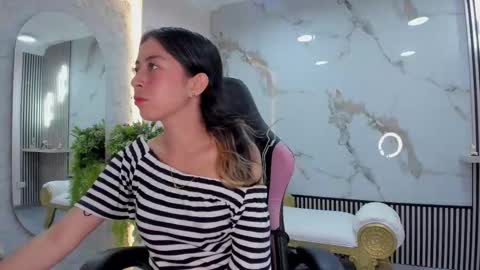 Hanna online show from November 26, 6:42 pm