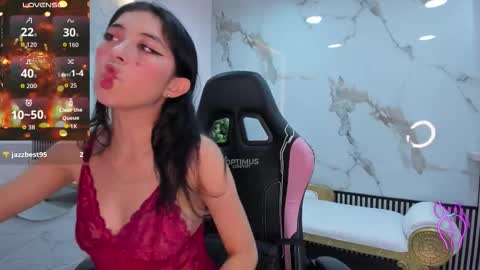 Hanna online show from December 22, 6:38 pm