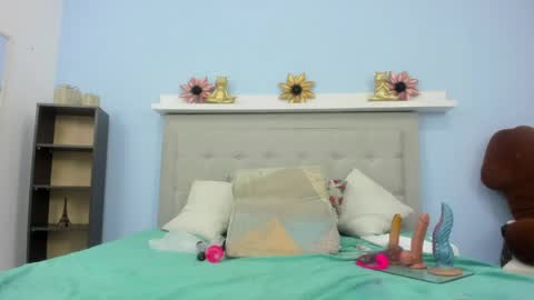Snapshot of hanna_hornyx20 chatting on June 8, 1:28 am hanna_hornyx20 online show from June 8, 1:28 am