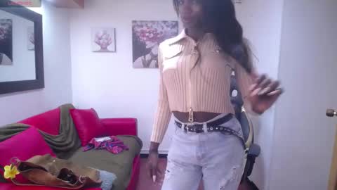 Snapshot of hanna_lamber chatting on September 22, 12:29 pm hanna_lamber online show from September 22, 12:29 pm