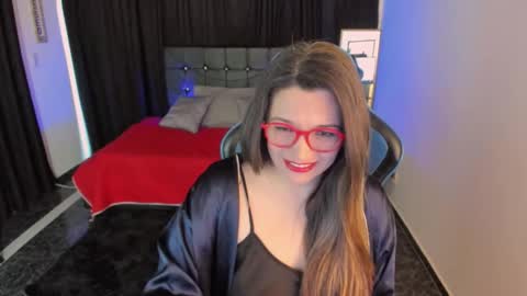 hanna_ma online show from October 15, 2:39 pm