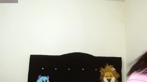 Snapshot of hanna_miller19 chatting on February 21, 10:38 am hanna online show from February 21, 10:38 am