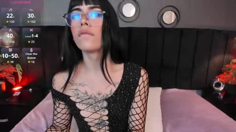Hanna online show from June 3, 2:33 pm