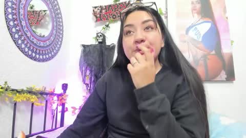 Snapshot of hanna_moore1 chatting on October 20, 7:14 pm Camila online show from October 20, 7:14 pm