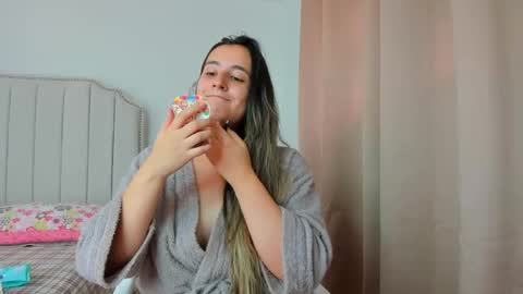 Hanna online show from January 15, 4:22 pm