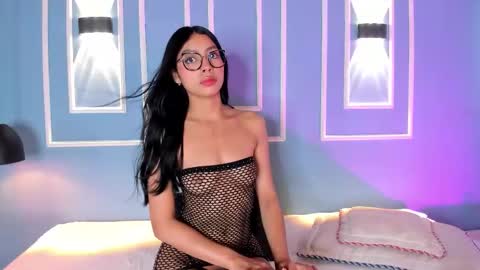 hanna online show from January 10, 7:37 pm