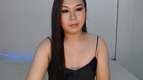 Hannah online show from February 11, 12:48 pm