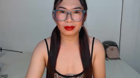 Hannah online show from September 9, 2:22 am