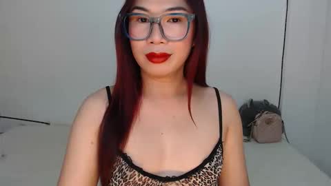 Hannah online show from September 18, 2:13 am