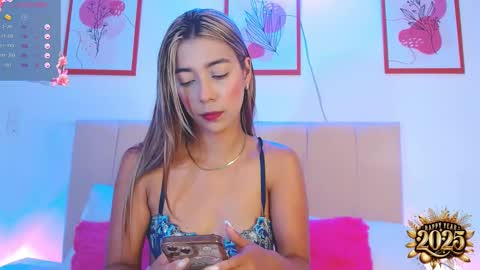 Eliana online show from December 31, 7:51 pm