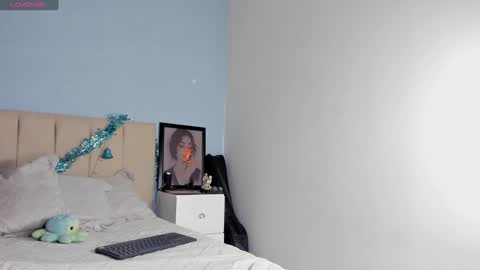 Hanna online show from December 13, 4:00 am