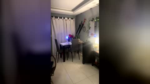 Hanna online show from March 29, 2:11 am