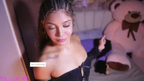 Hanna online show from April 8, 1:27 am