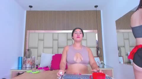 HannaClaire online show from October 10, 8:52 pm