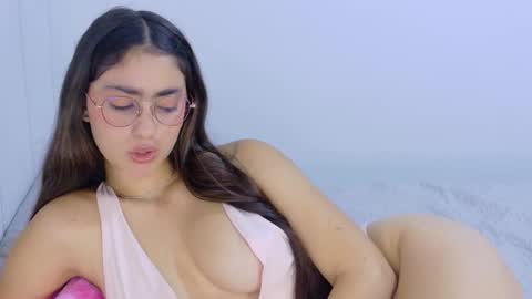 Hanna Connor online show from December 18, 6:08 am