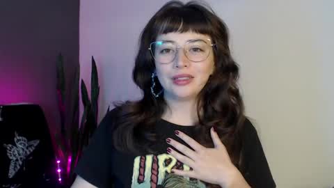 HannahHexx online show from April 12, 3:55 am