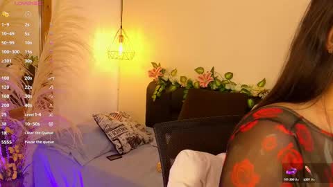 Snapshot of hannah_williams1 chatting on September 15, 7:03 pm Hannah Williams online show from September 15, 7:03 pm