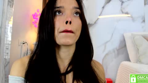 Hannahill69 online show from January 28, 4:29 am