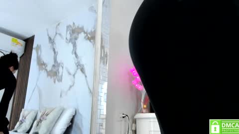 Hannahill69 online show from January 29, 4:15 am