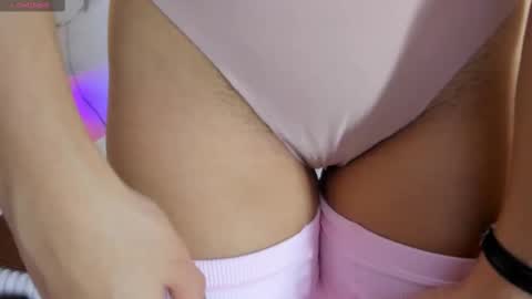 Hannahill69 online show from September 25, 5:22 am