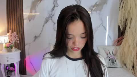 Hannahill69 online show from October 2, 4:41 am