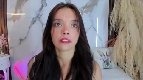 Hannahill69 online show from October 3, 5:15 am