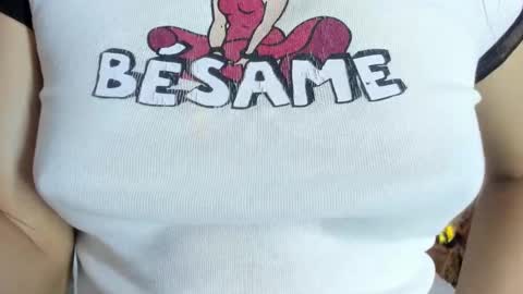 Hannahill69 online show from December 1, 5:45 am