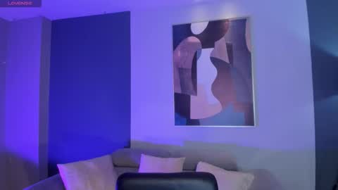 Snapshot of hannahjamesx chatting on February 24, 12:36 pm HANNAH J online show from February 24, 12:36 pm