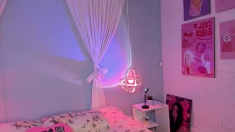 Hannah online show from October 30, 12:17 pm