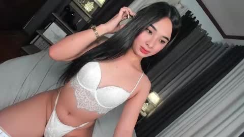 Hannah online show from January 20, 2:22 am