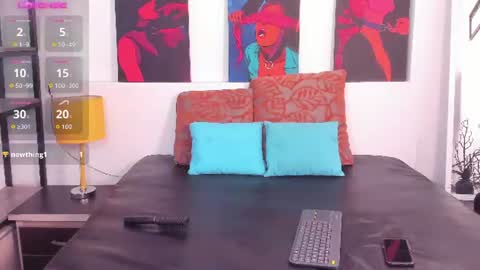 Hannah  online show from June 12, 12:53 am