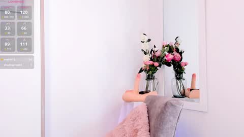 Hanna Os online show from December 2, 4:53 pm