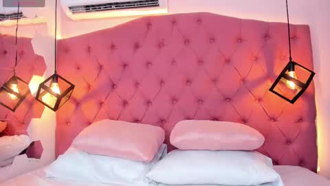 Hanna online show from October 2, 11:28 am