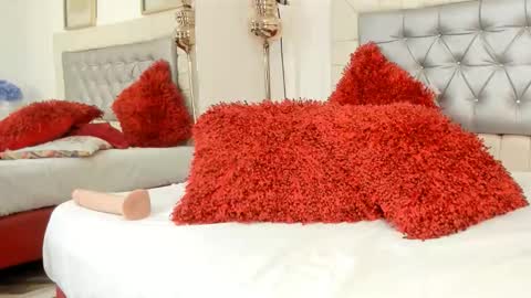 Snapshot of hannarose1208 chatting on October 30, 1:45 pm Hanna online show from October 30, 1:45 pm