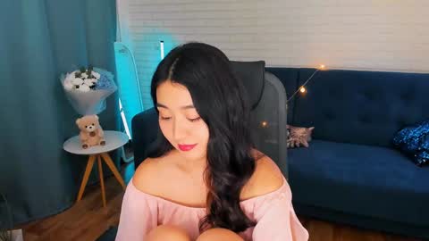 hannarosie online show from December 6, 6:39 pm