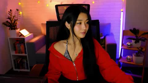 hannarosie online show from October 10, 7:13 pm