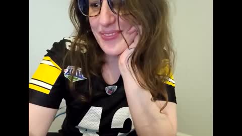 Snapshot of hannukahhottie chatting on October 5, 7:12 pm Sabrina online show from October 5, 7:12 pm