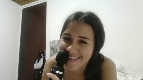 Snapshot of hanny_kail chatting on September 17, 4:25 am hanny online show from September 17, 4:25 am