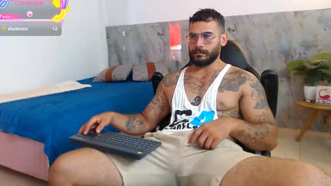 hanz_col online show from October 28, 12:41 pm